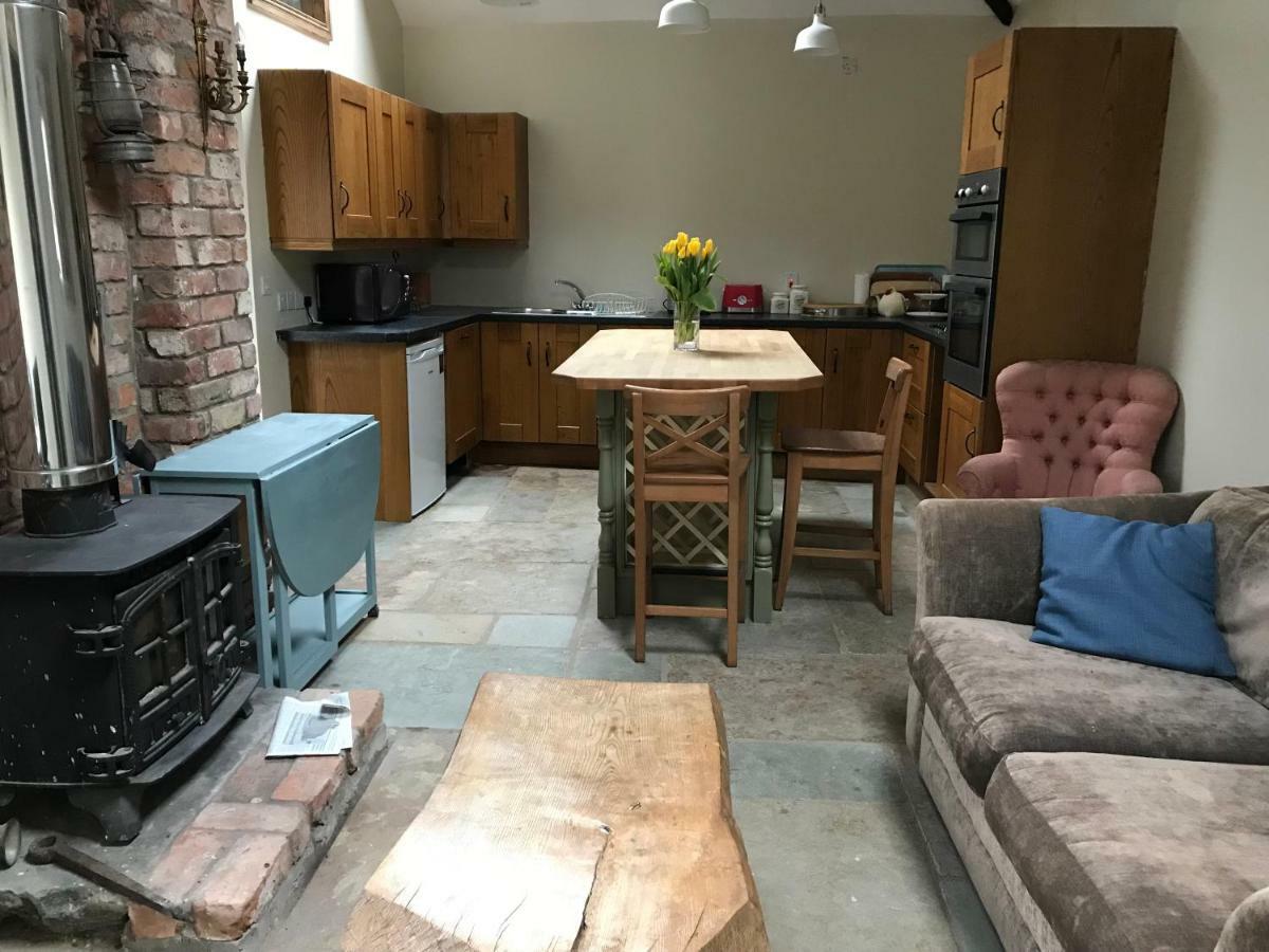Tracey'S Farmhouse Cottage Belfast Buitenkant foto