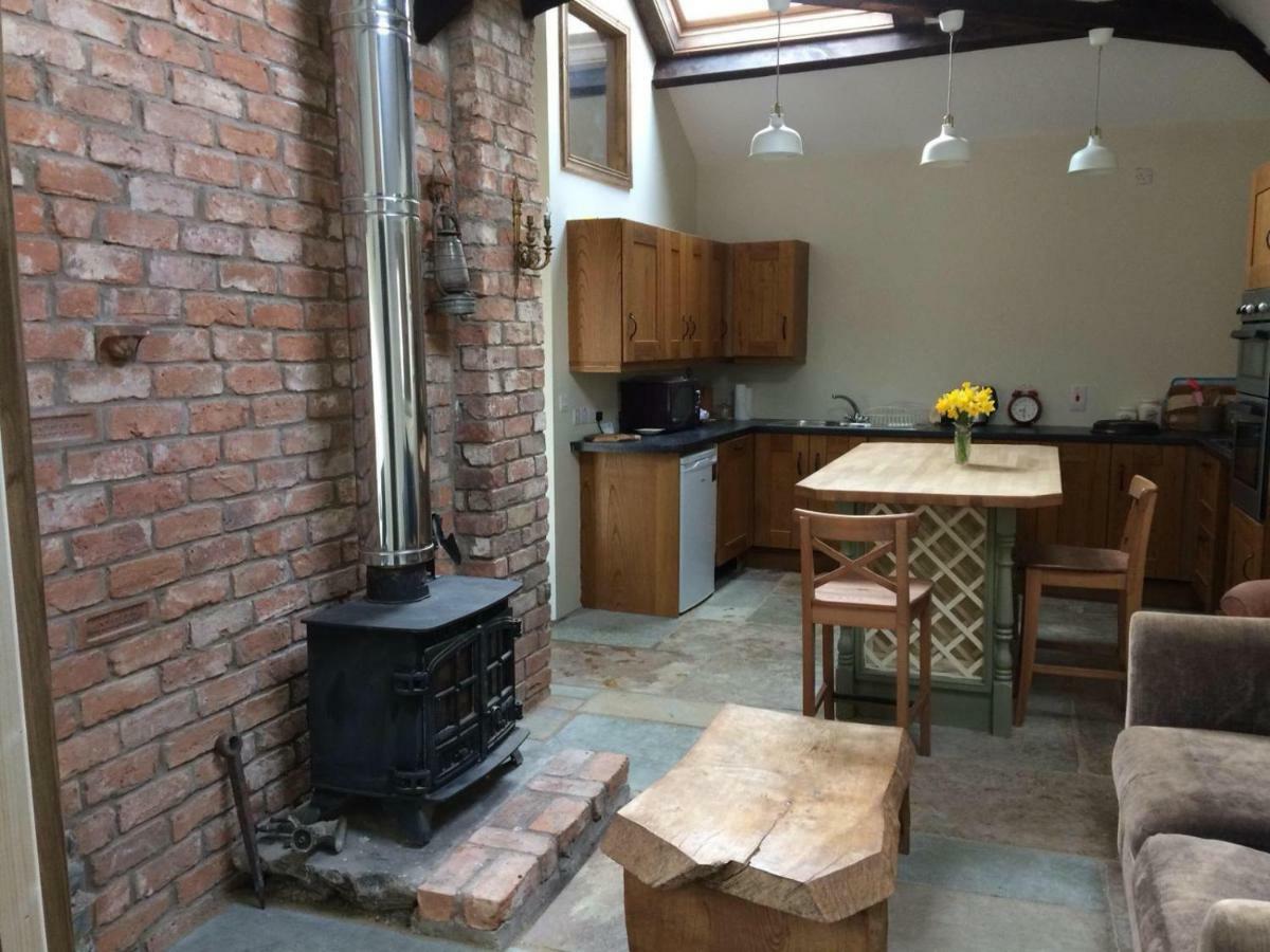 Tracey'S Farmhouse Cottage Belfast Buitenkant foto